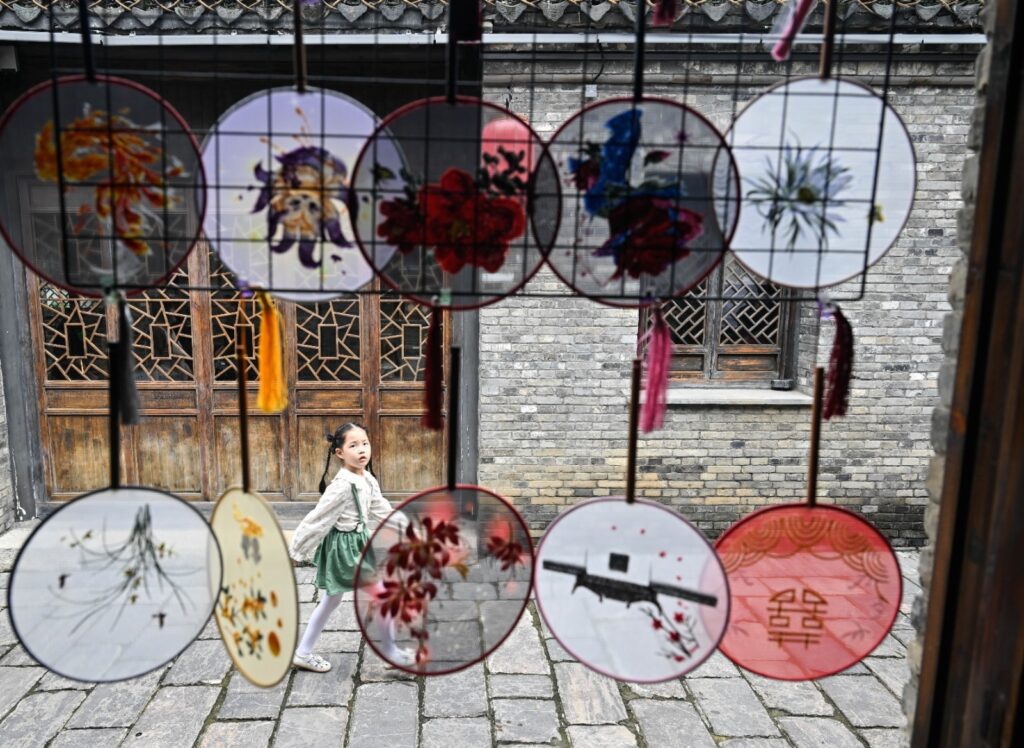 En los próximos 5 años crearán 10.000 “círculos de vida comunitaria” de China