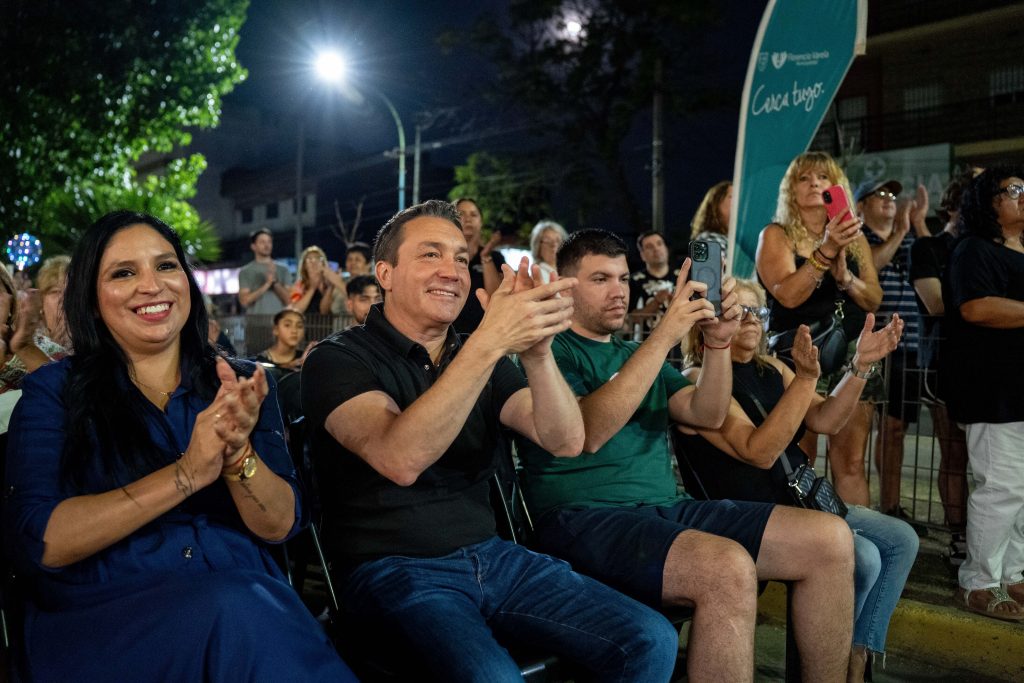 Festival cultural por el aniversario de Florencio Varela con familias y espectáculos