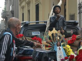 Peregrinación brocheriana de Quilmes a Varela.